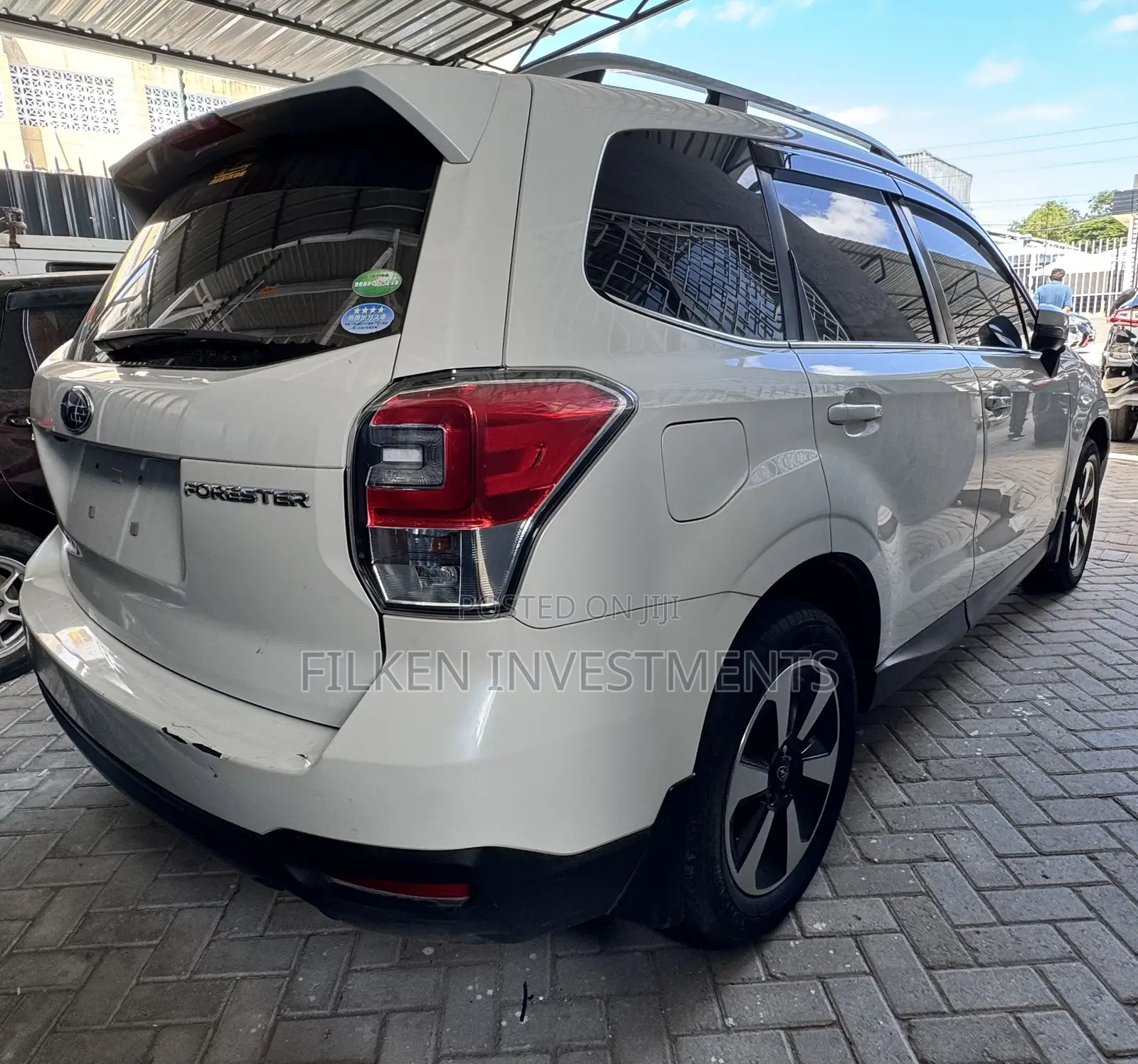 Subaru Forester 2018 White