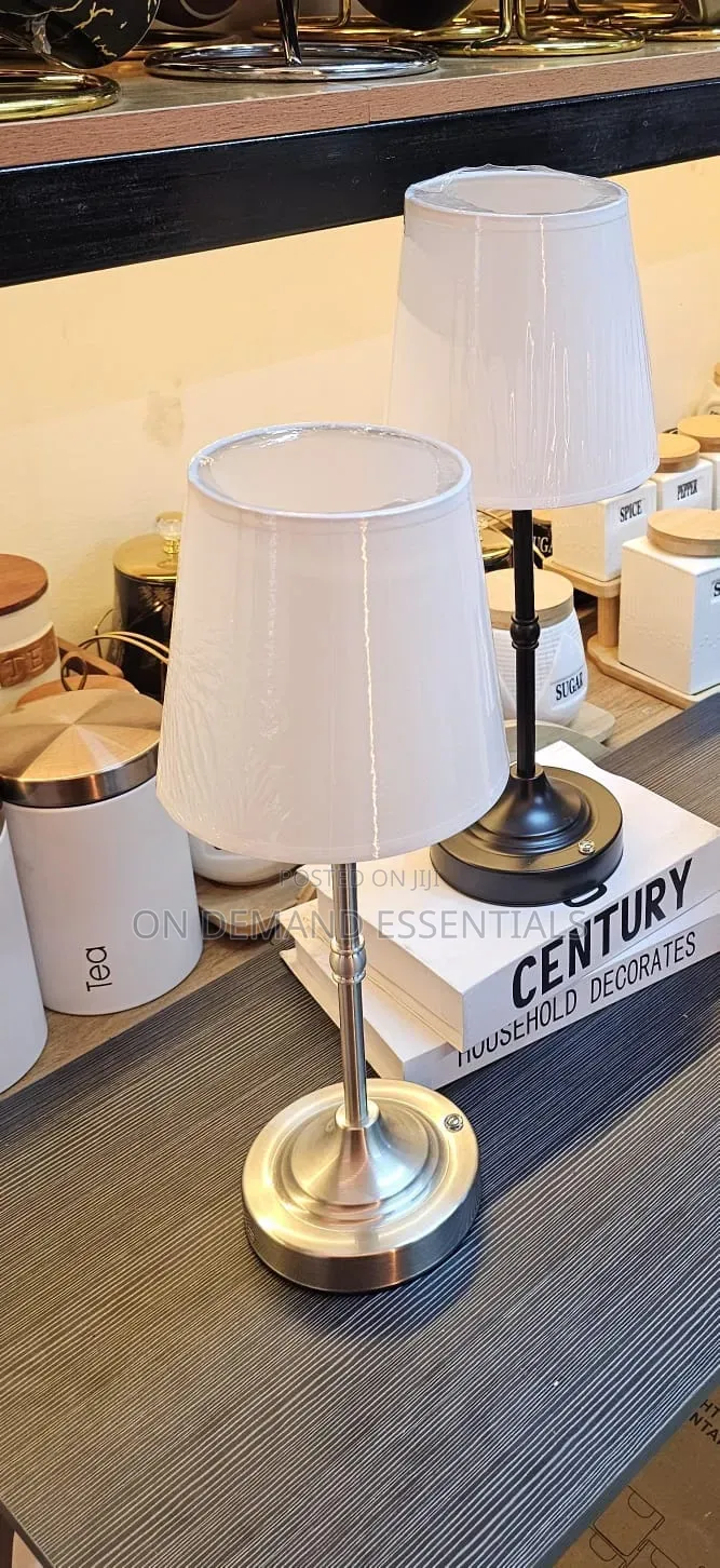 Vintage Metal Table Lamp – Rechargeable Cordless LED Bedside Lamp