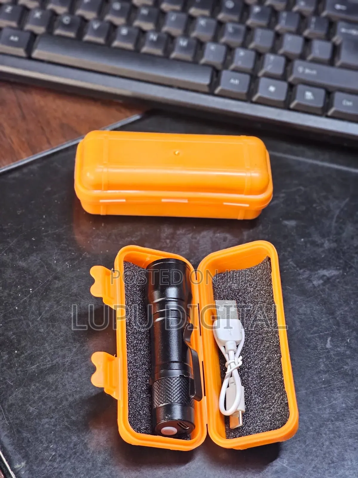 Zoom Torch Metallic Mini