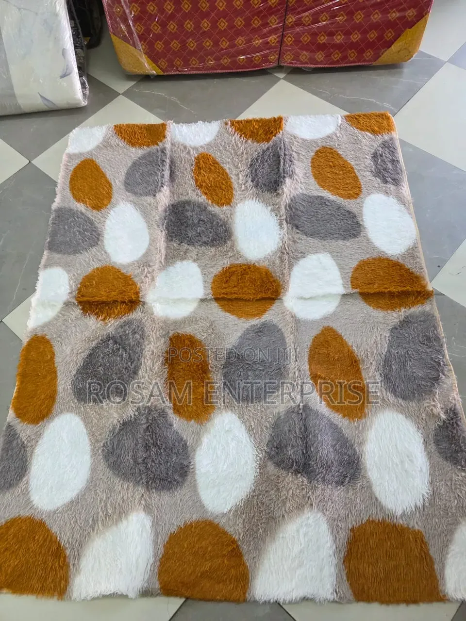 Fluffy Carpet Available 5x8
