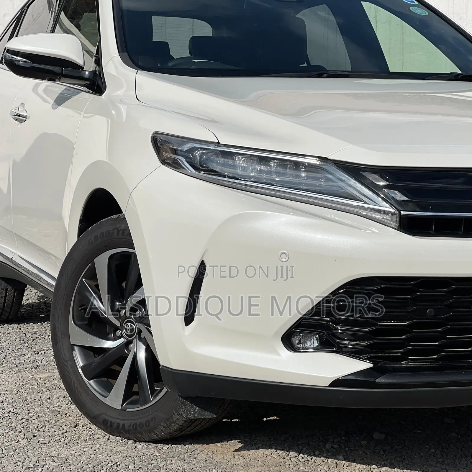 Toyota Harrier 2.0 Turbo 2019 Pearl
