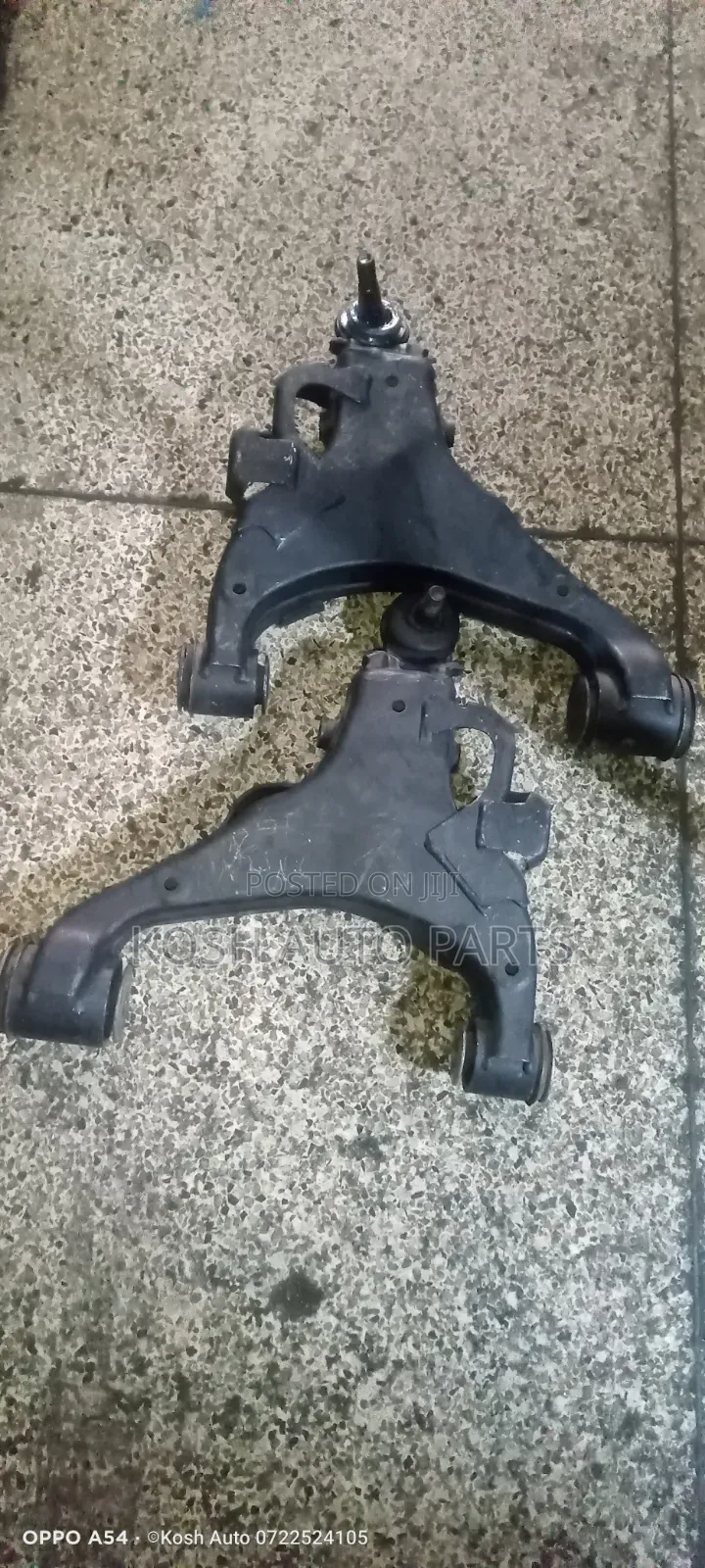 Lower Control Arms Toyota Land Cruiser 200 Series