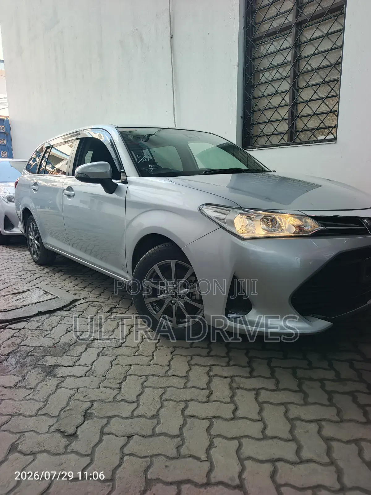 Toyota Corolla Fielder 2019 Silver