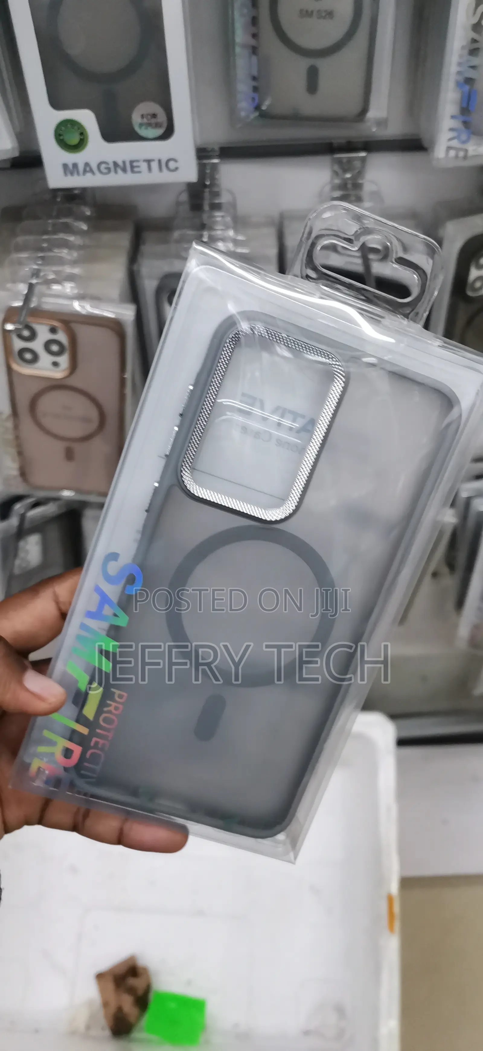 Smoke-Gray Frosted Backplate - Samsung Galaxy S24 FE