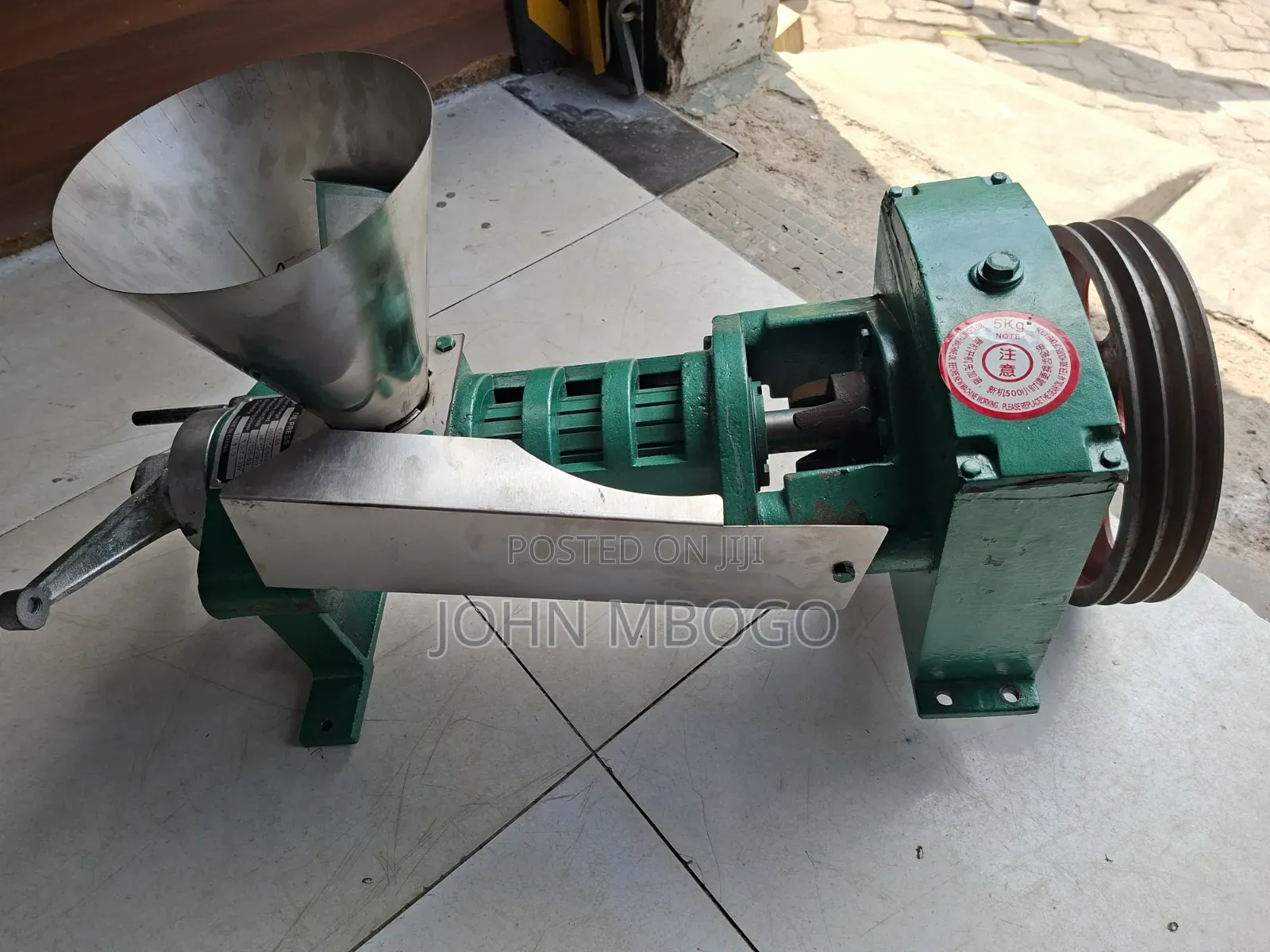 Divo Oil Press Machine