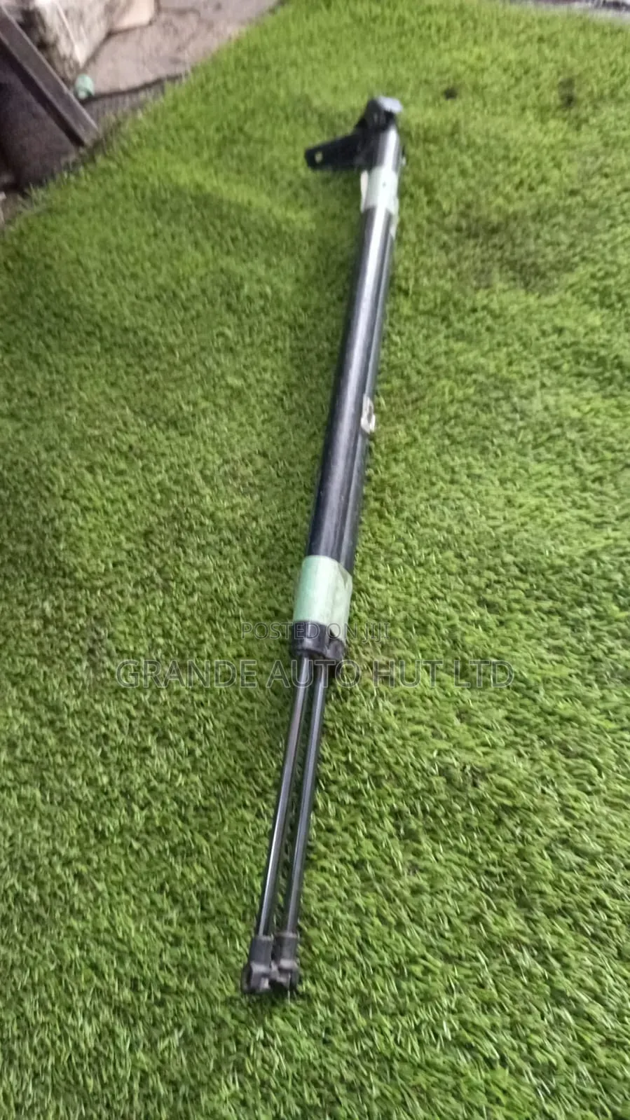 Serena C26 Boot Shocks/Boot Lifter