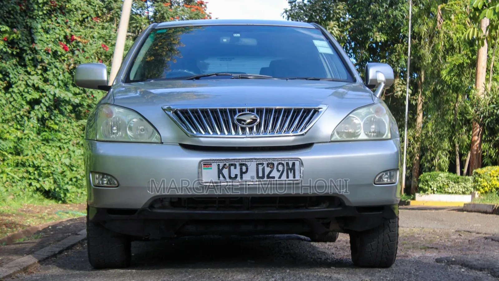 Toyota Harrier 2011 Silver