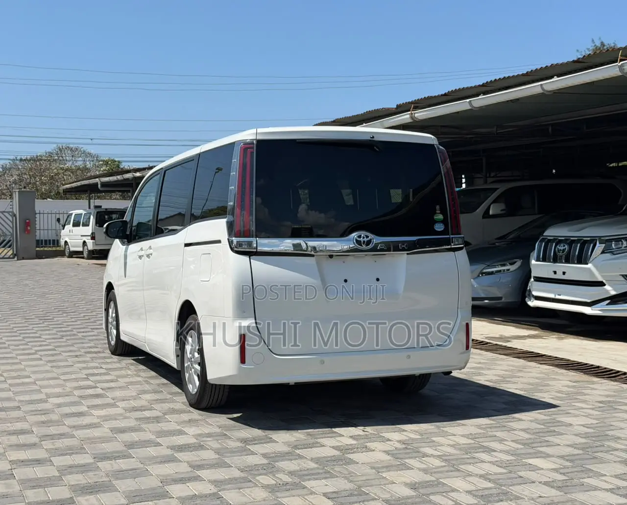 Toyota Noah 2019 White