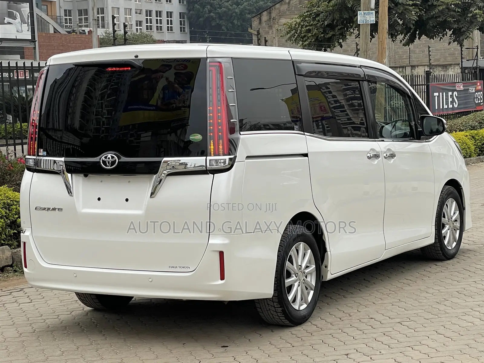 Toyota Esquire 2019 White