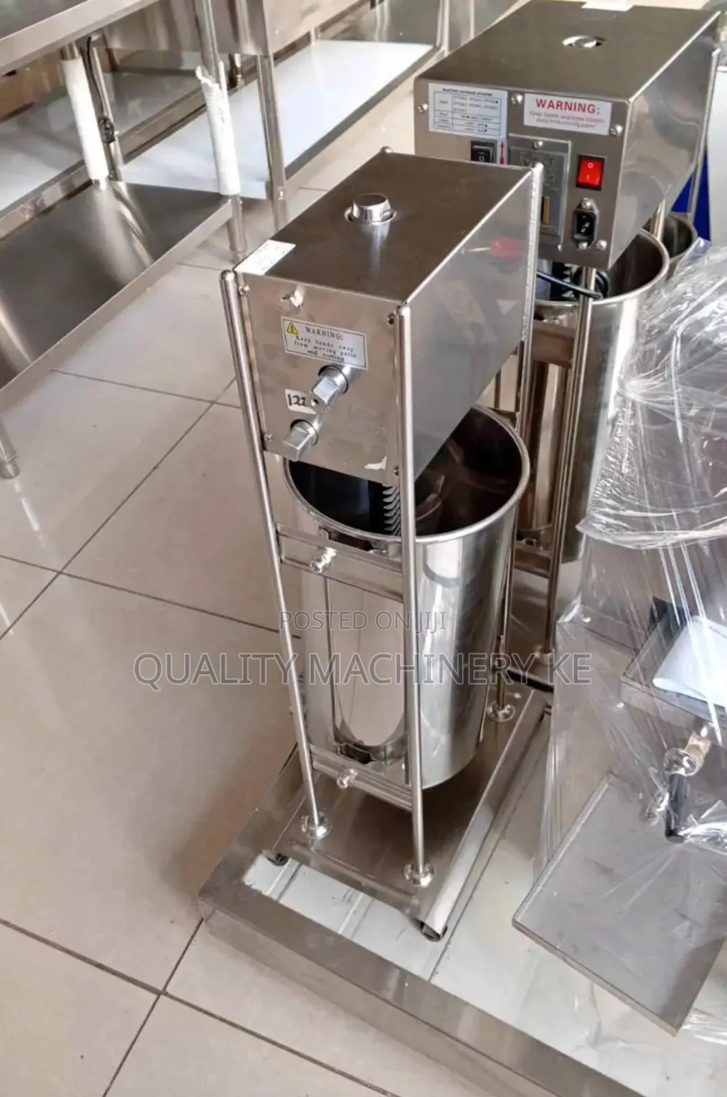 Easy to Clean and Maintain 10 Litres Manual Sausage Filler