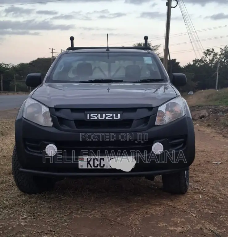 Isuzu D-MAX 2014 Gray