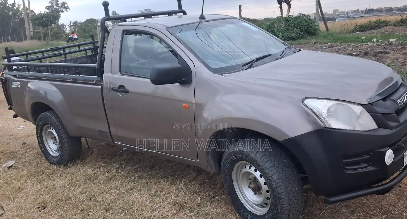 Isuzu D-MAX 2014 Gray