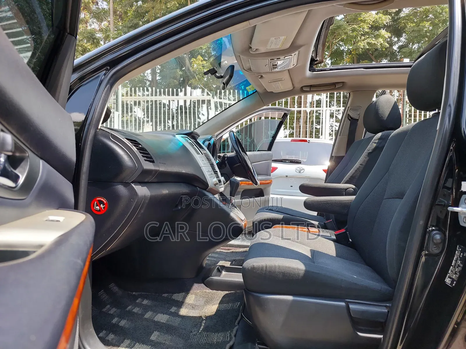 Toyota Harrier 2011 Matt Black