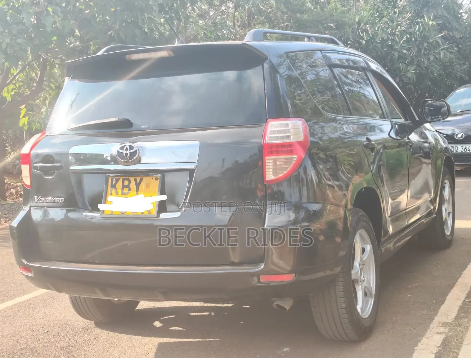 Toyota Vanguard 2007 Black