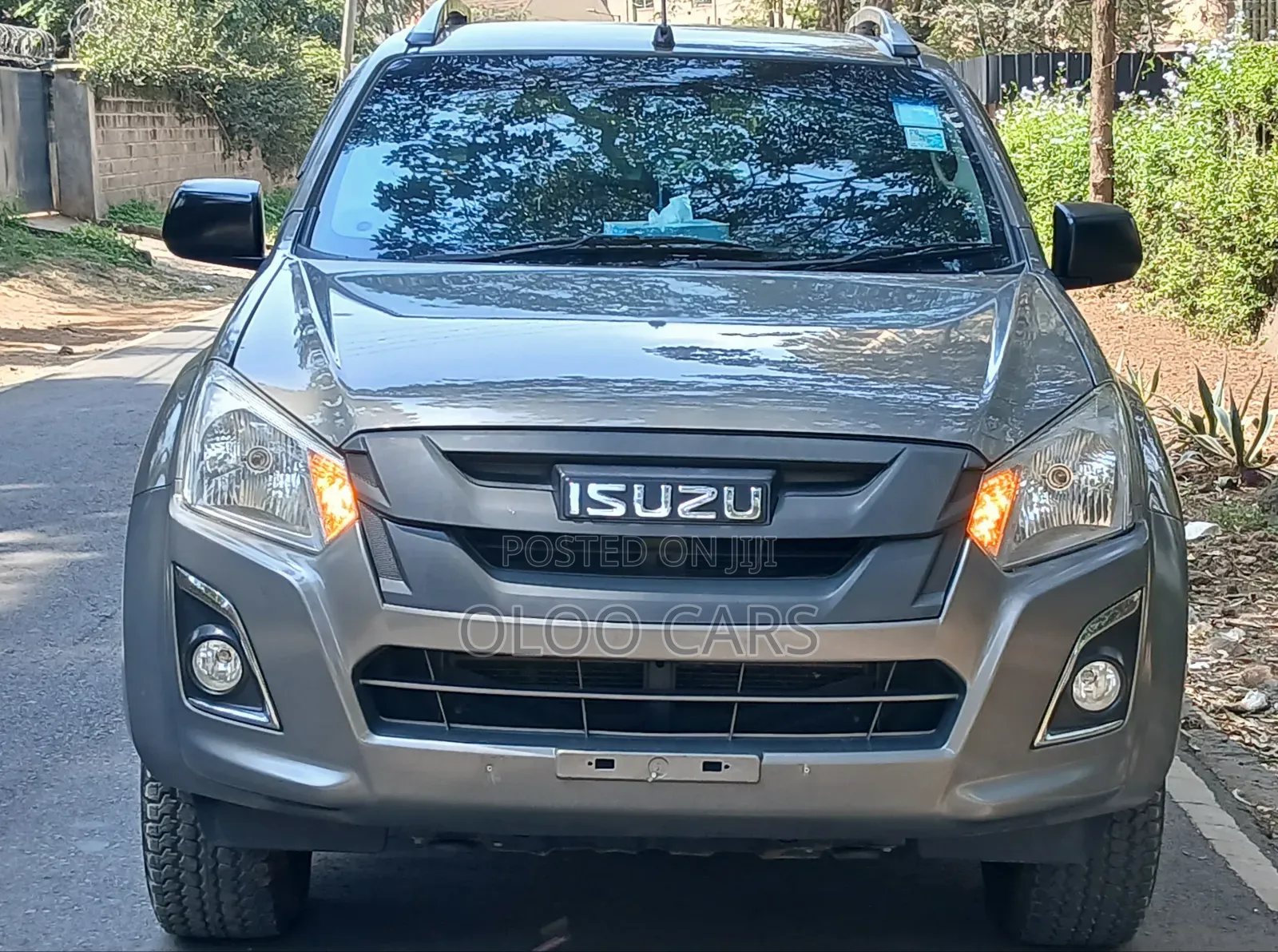 Isuzu D-MAX 2023 Silver