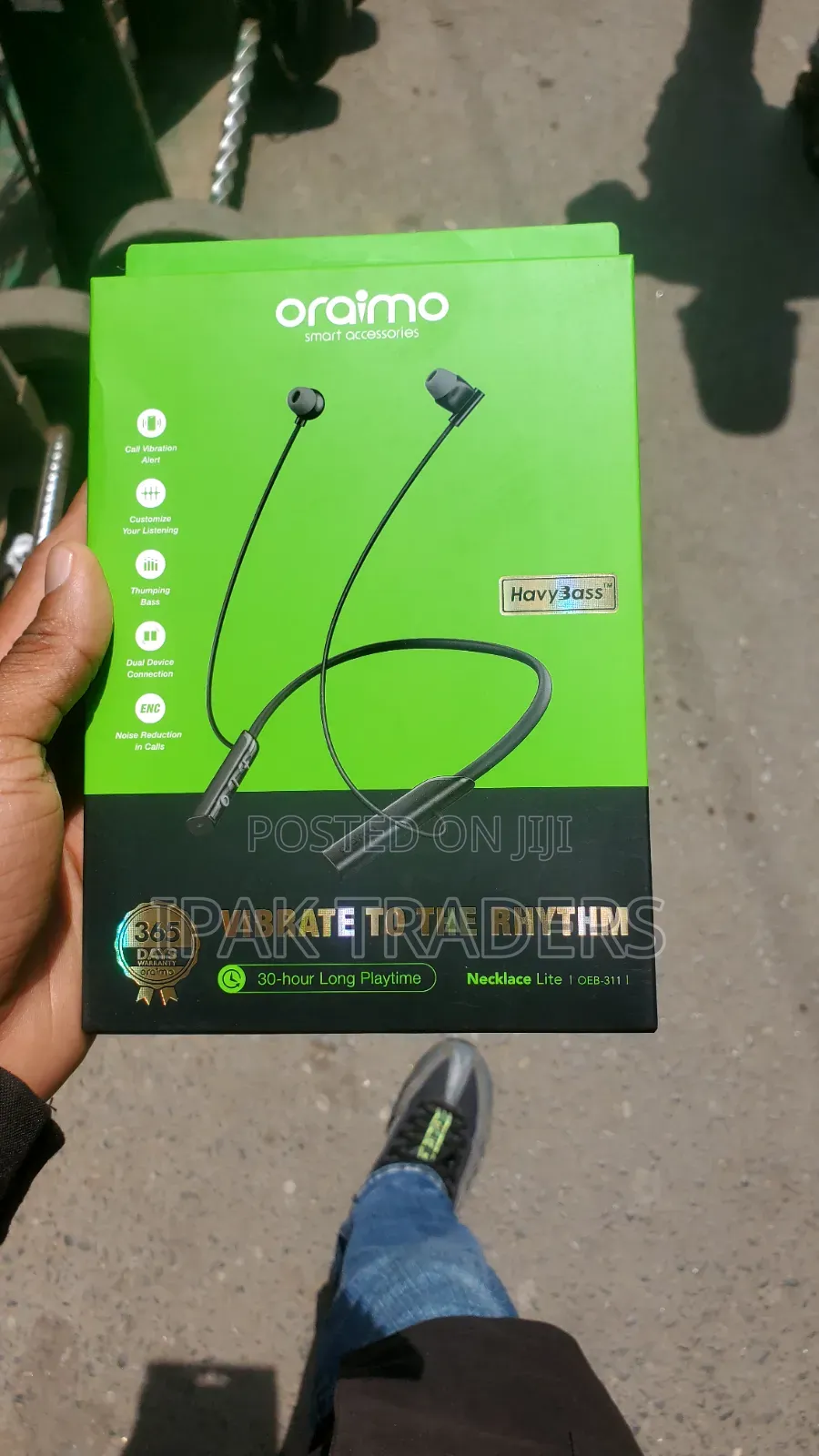 Oraimo Original Necklace Lite - 10 M Connectivity Range