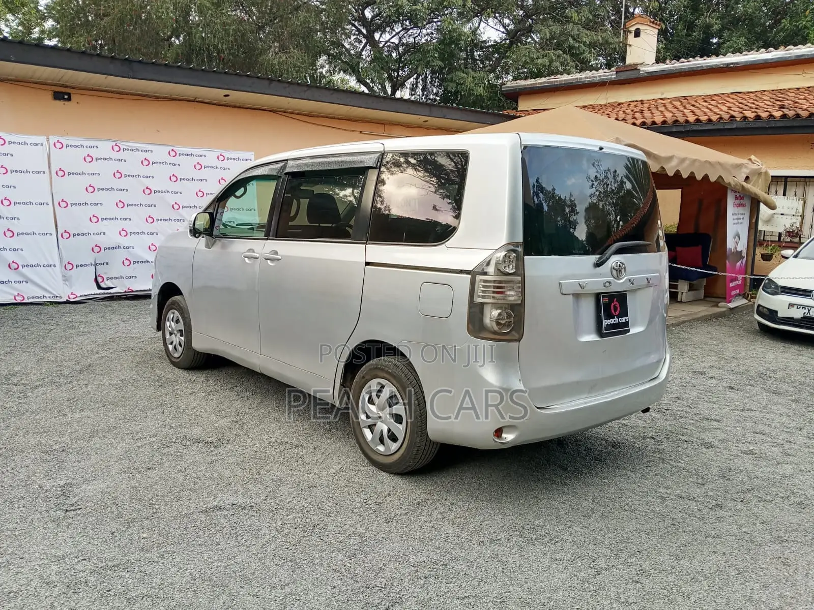 Toyota Voxy 2008 Silver