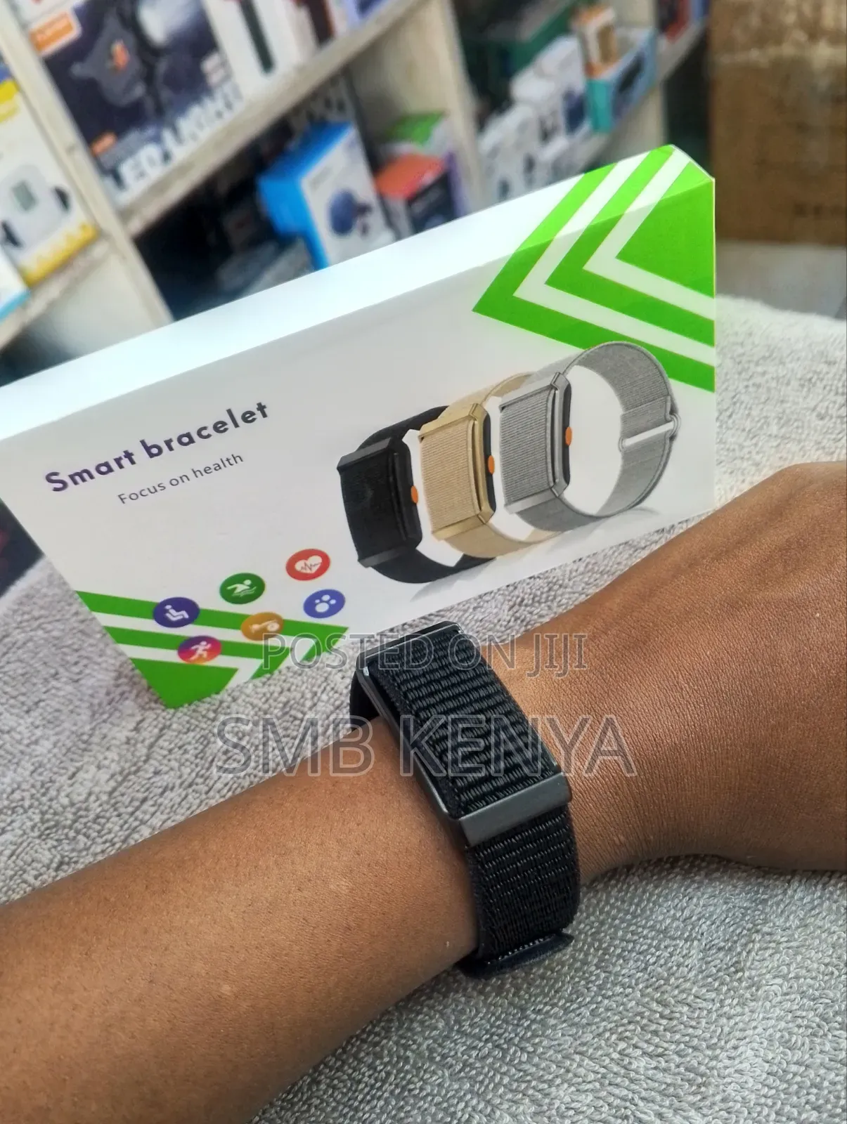 Focus on Your Health With Smart Bracelet