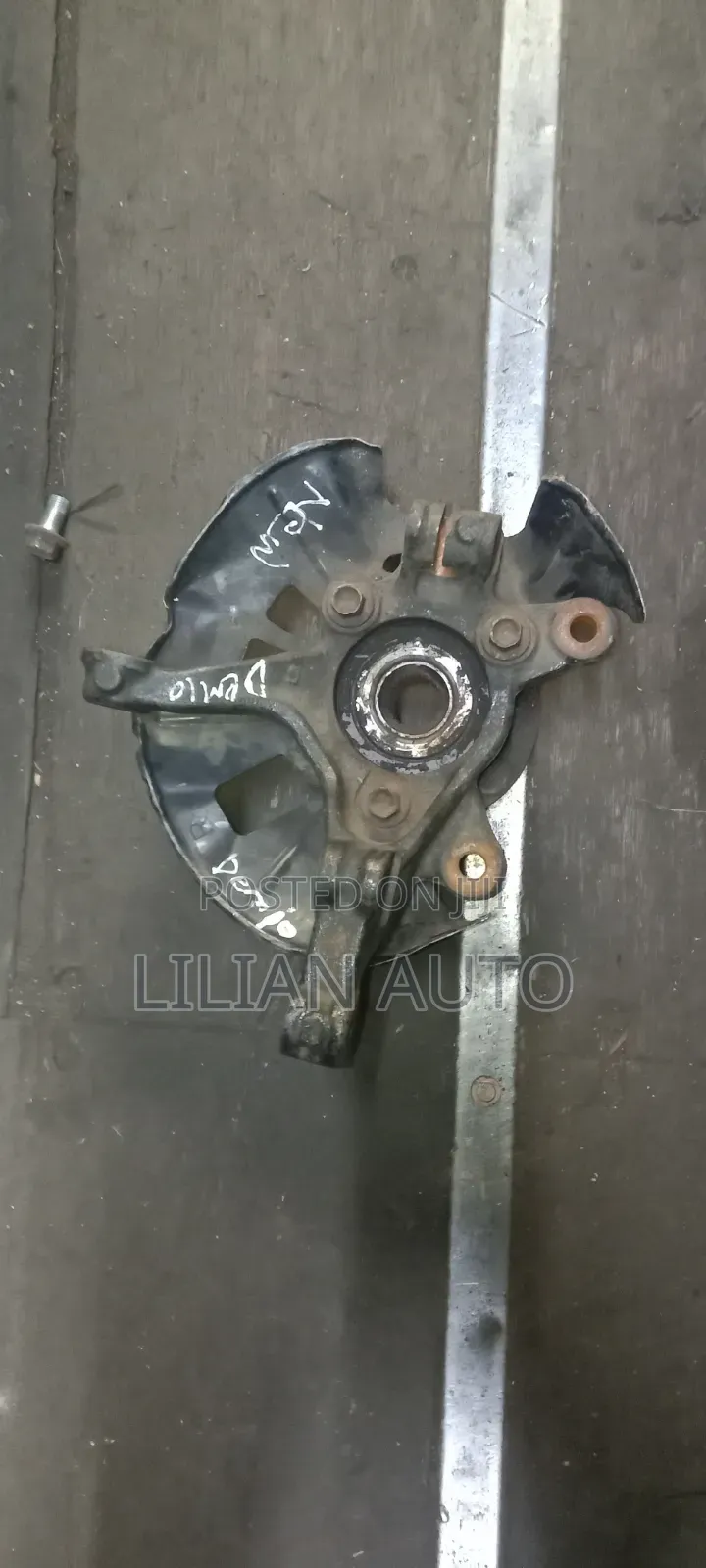 Demio Front Wheel Hub New Model