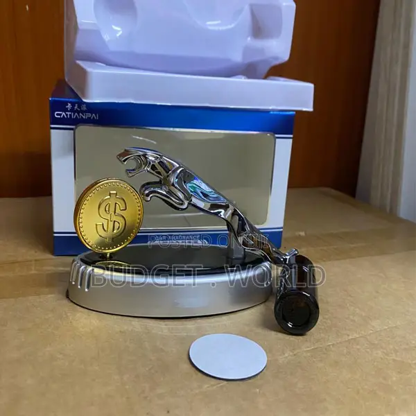 Elegant Jaguar Solar Car Perfume Diffuser With Essential Oil Set