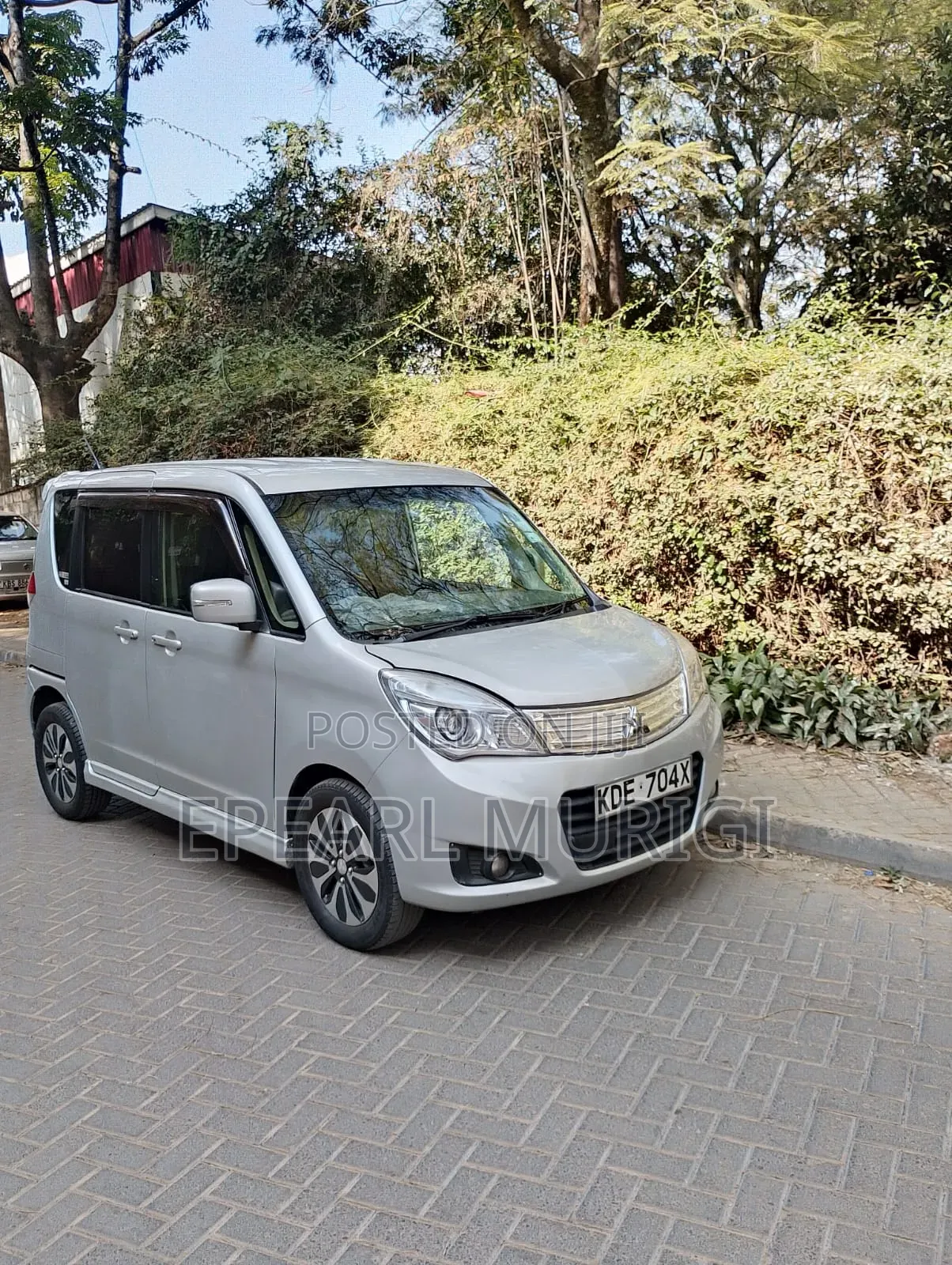 Mitsubishi Delica 2015 Silver