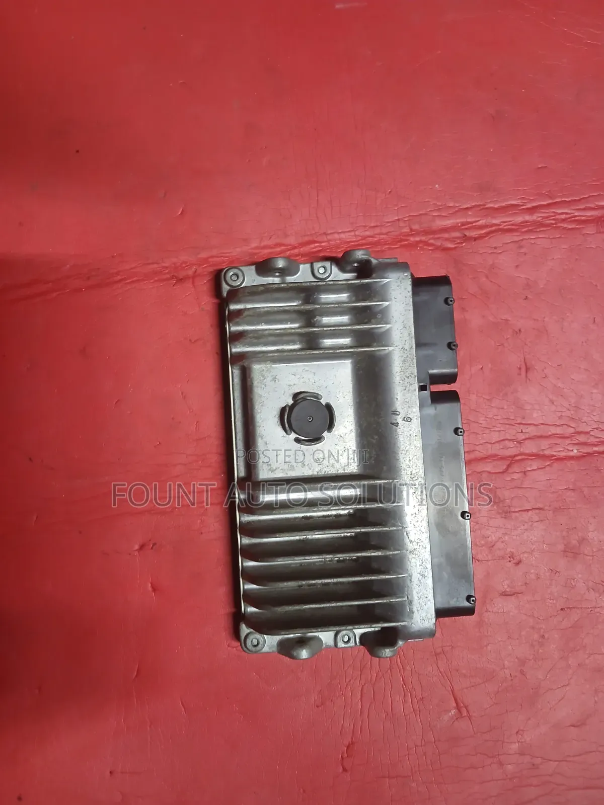 Engine Computer Toyota Harrier 2015