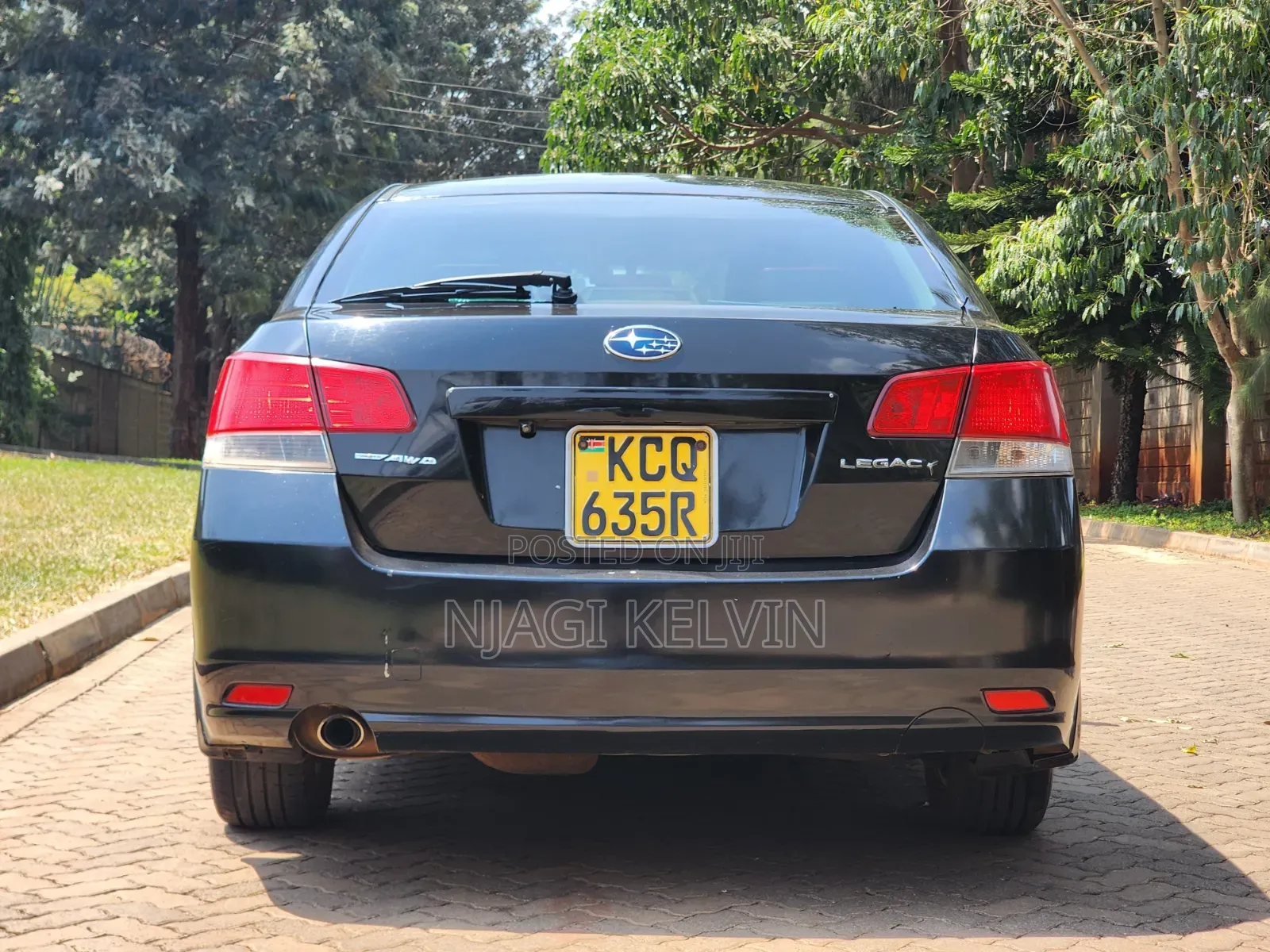 Subaru Legacy 2011 Black