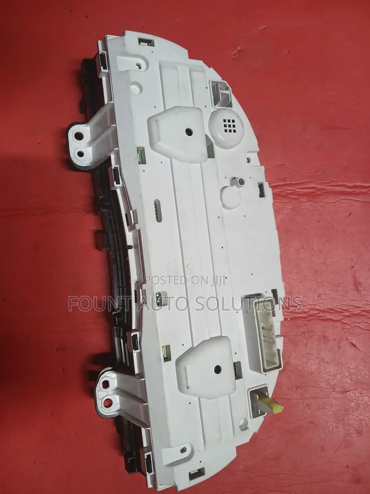 Dashboard Clock Toyota Premio 260