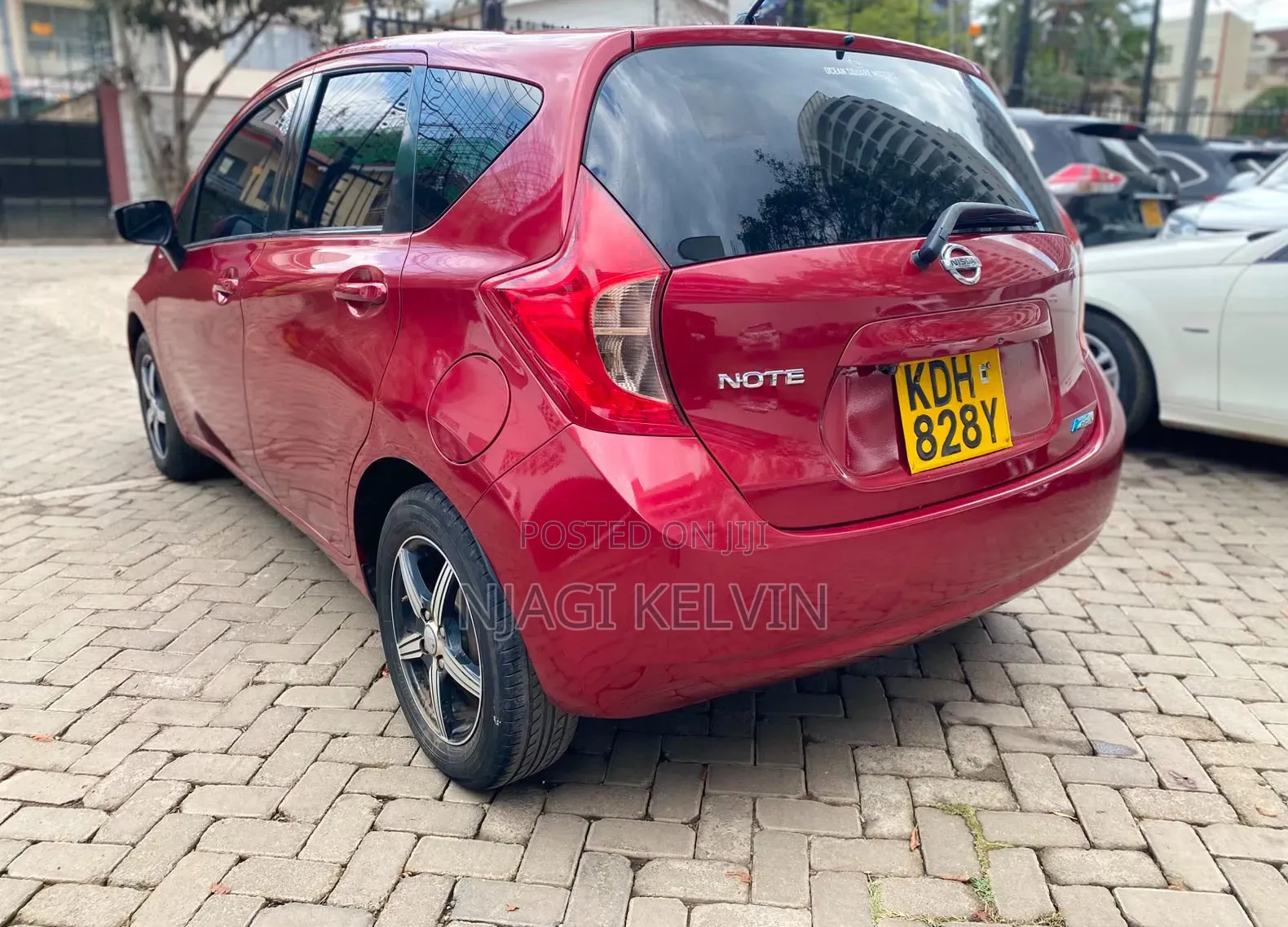 Nissan Note 2015 Red