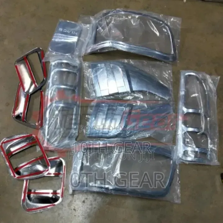 Chrome Kit Hiace 7l 2012