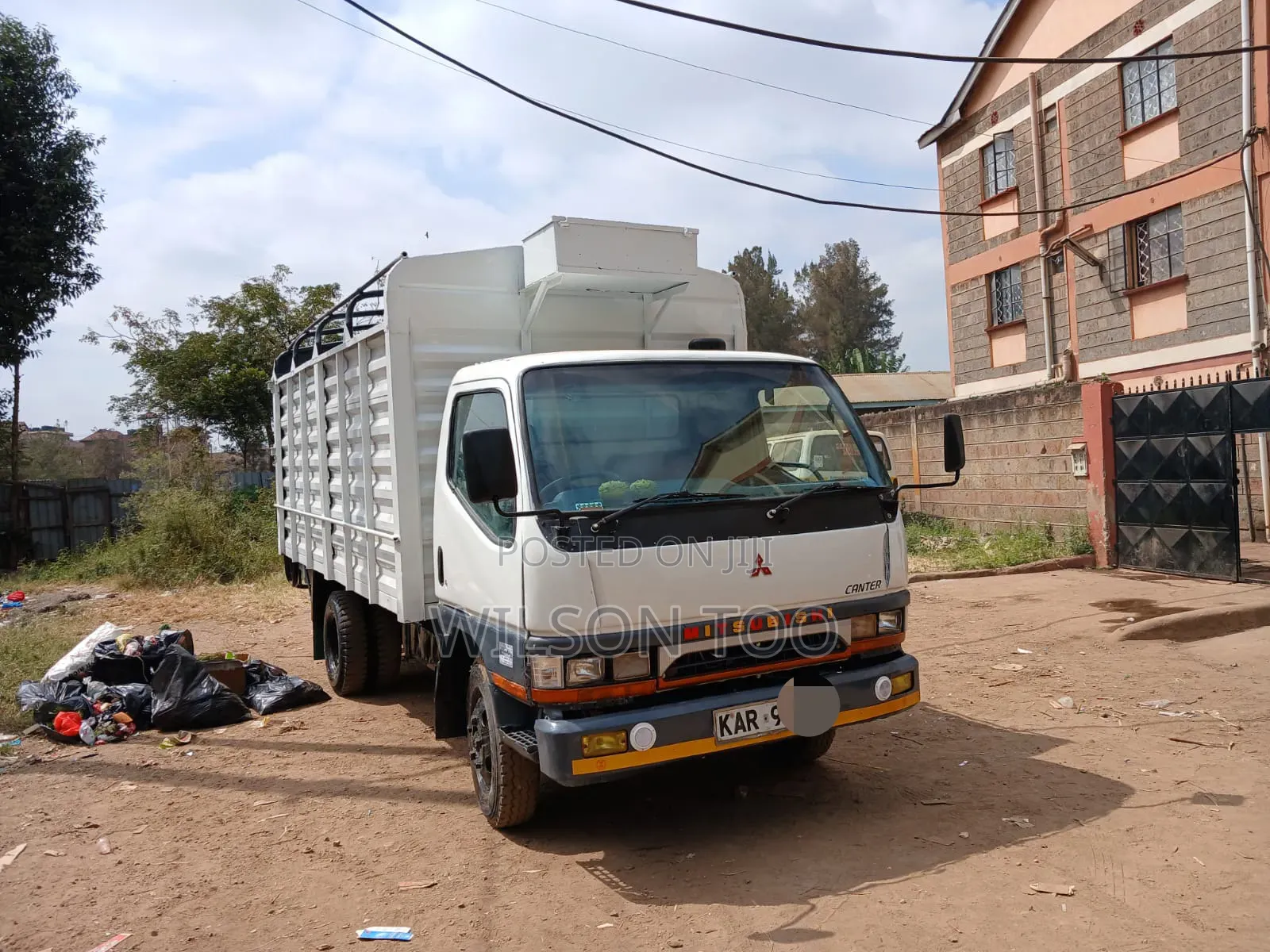 Mitsubishi Canter 4d32 KAR