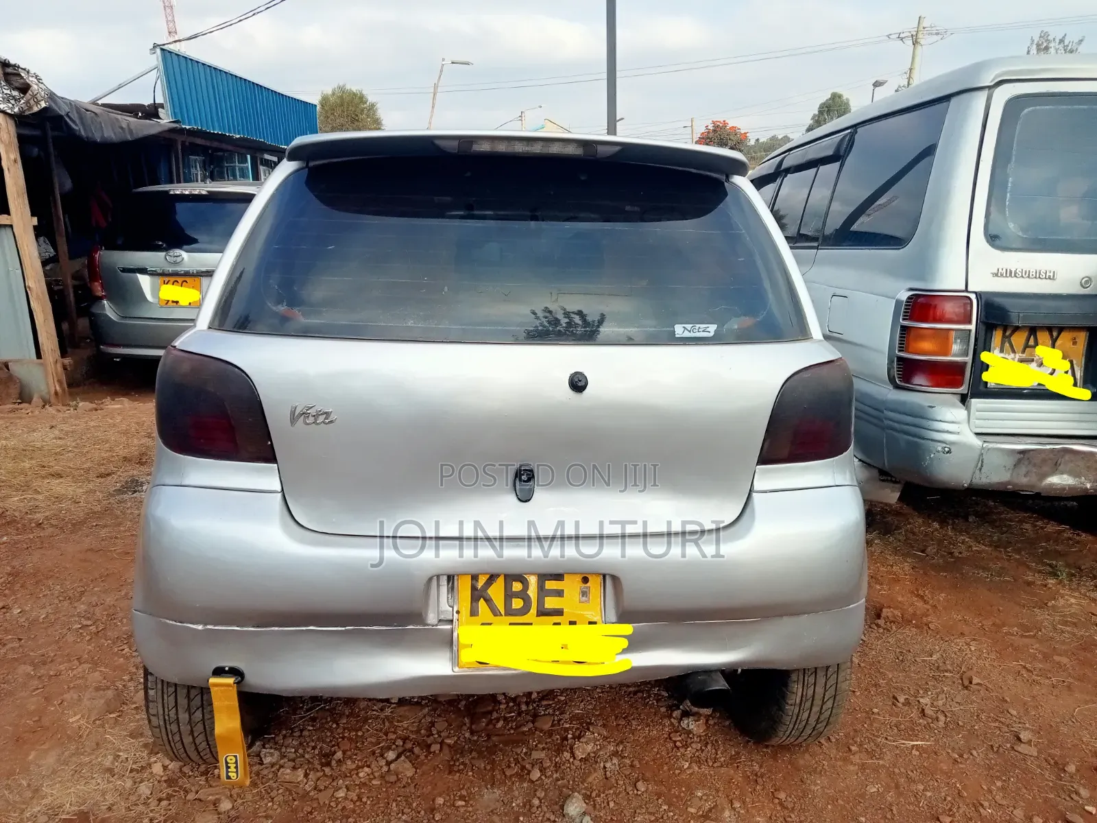 Toyota Vitz 1999 Silver