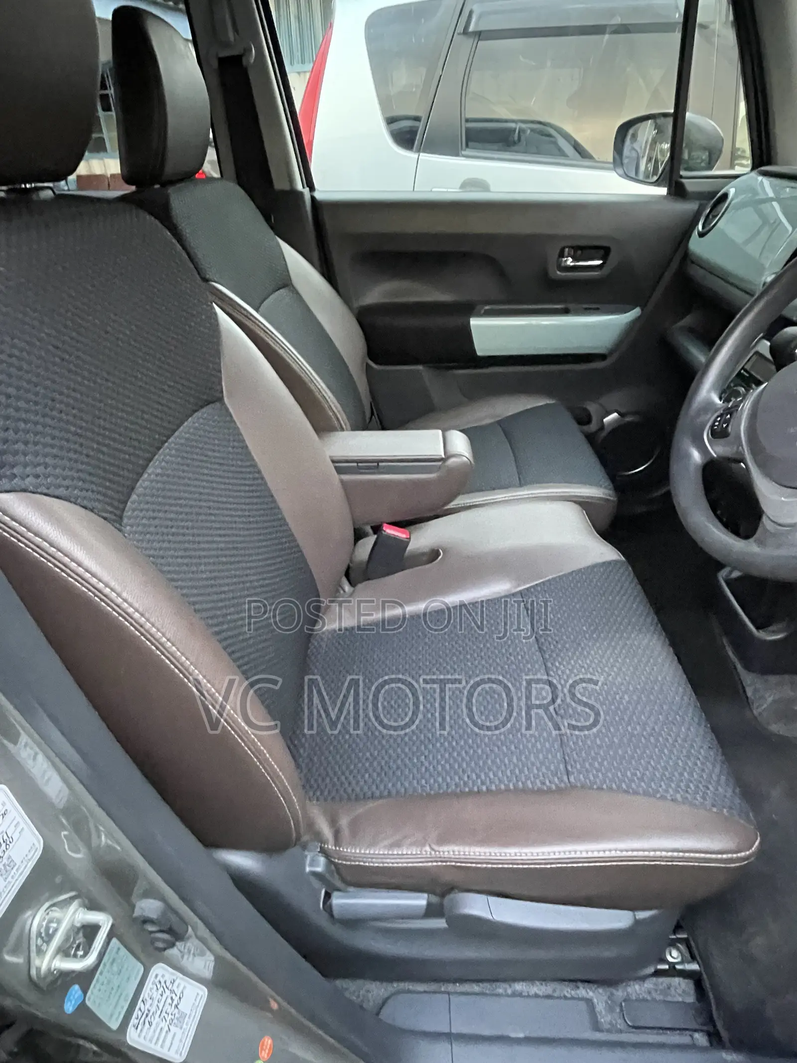 Suzuki Hustler 2018 Gray