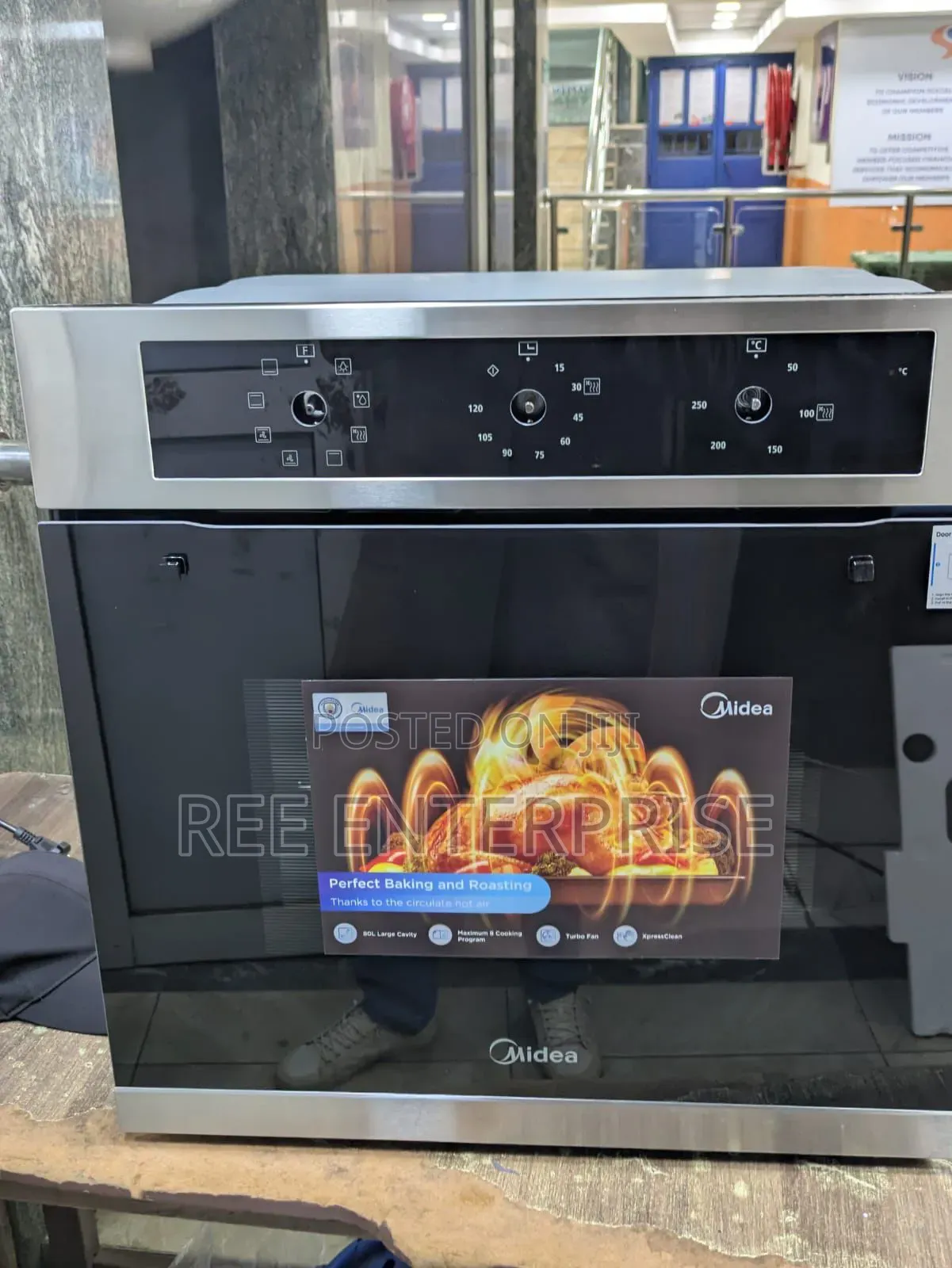 Midea 60cm Built in Oven 65m40m1-Ss