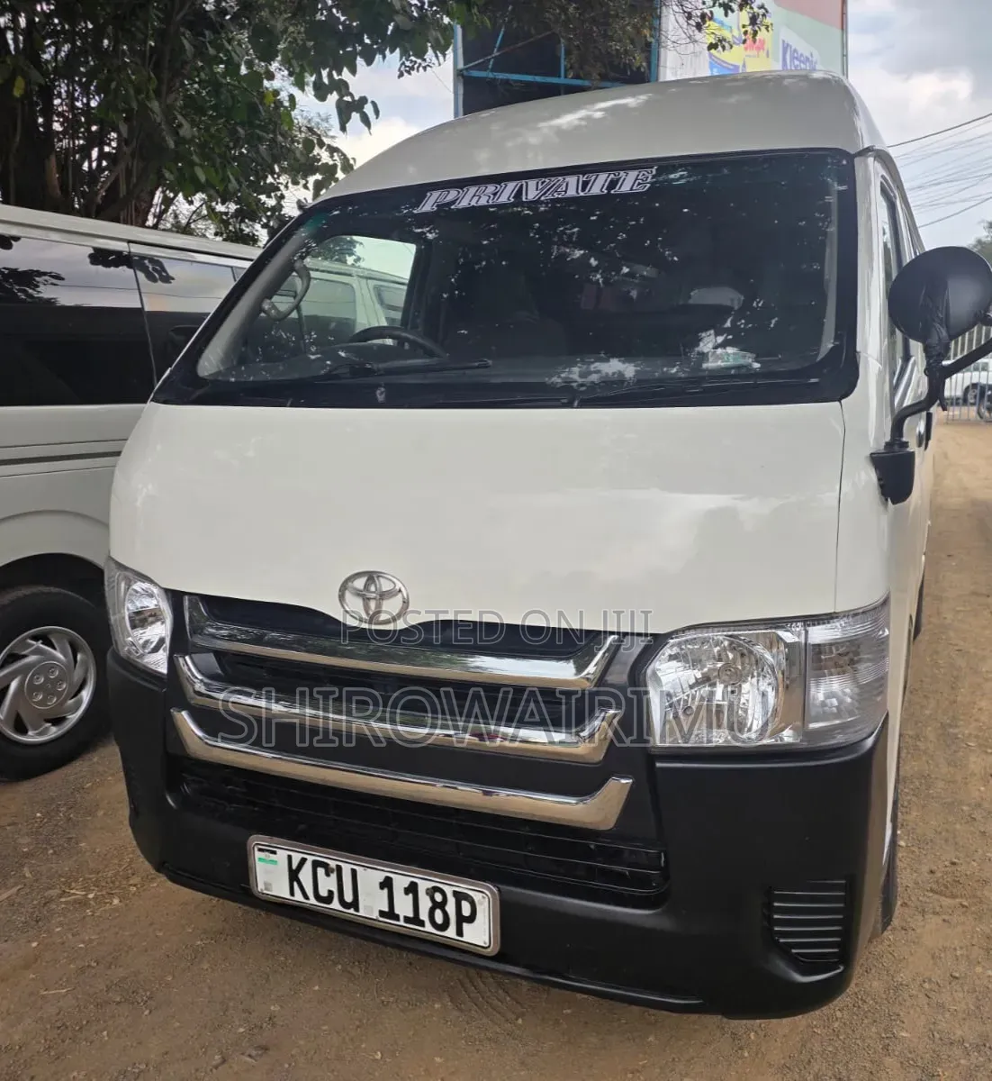 Toyota HiAce 2012 White