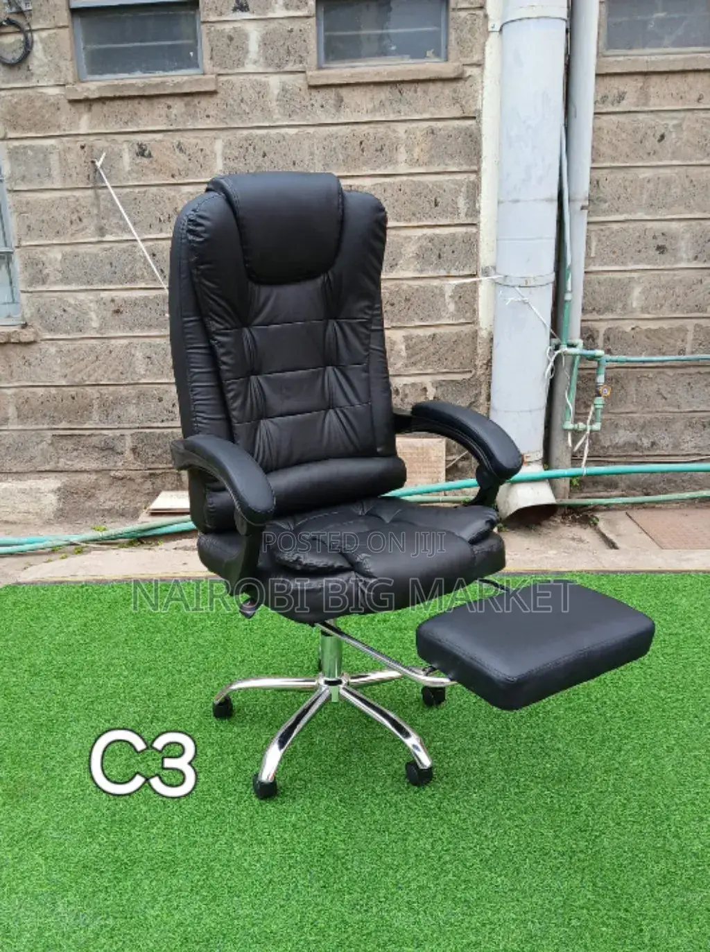 Managerial Boss Executive Office Chair With Foot Rest