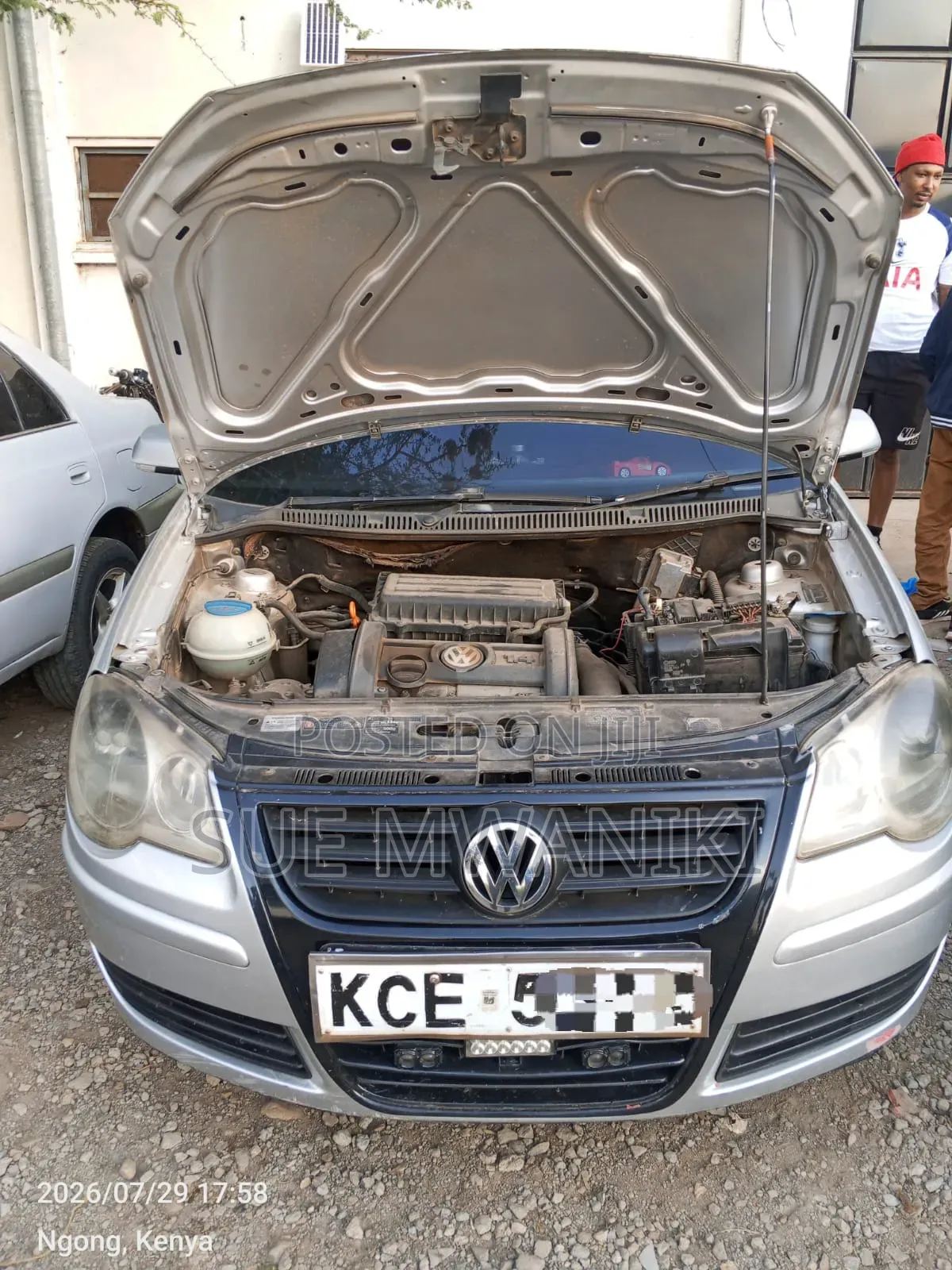 Volkswagen Polo 2010 White