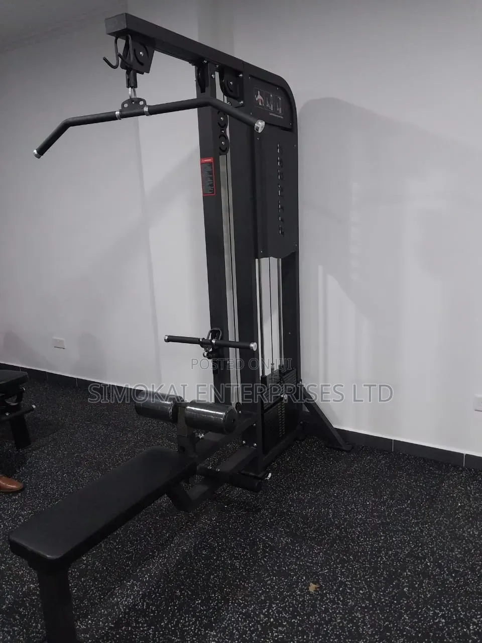 Heavy Duty Commercial Lat Pulldown Sitted