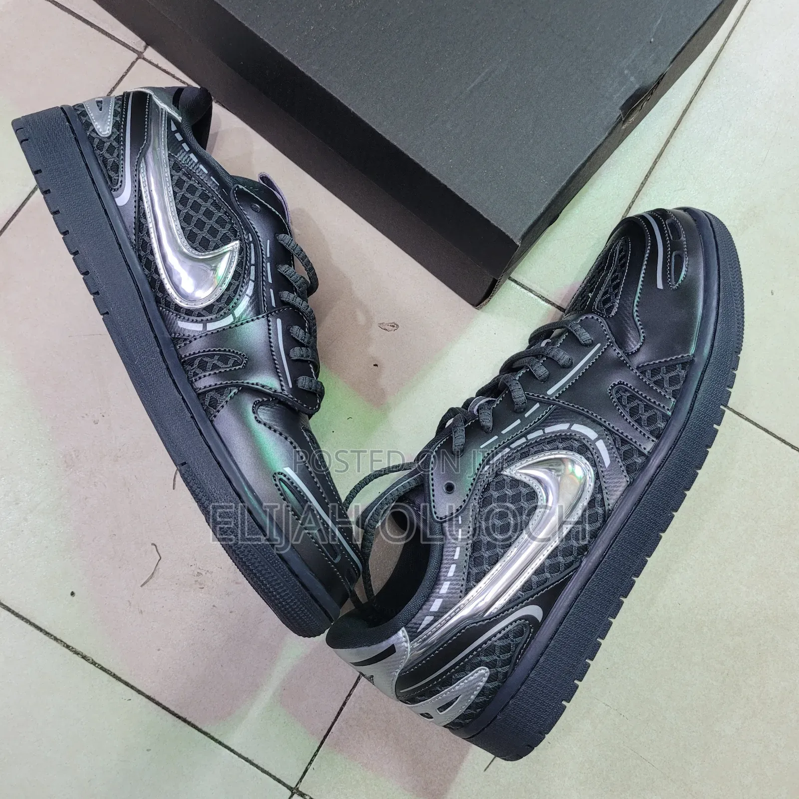 Nike Air Jordan 1 Low Method of Make Sneaker,