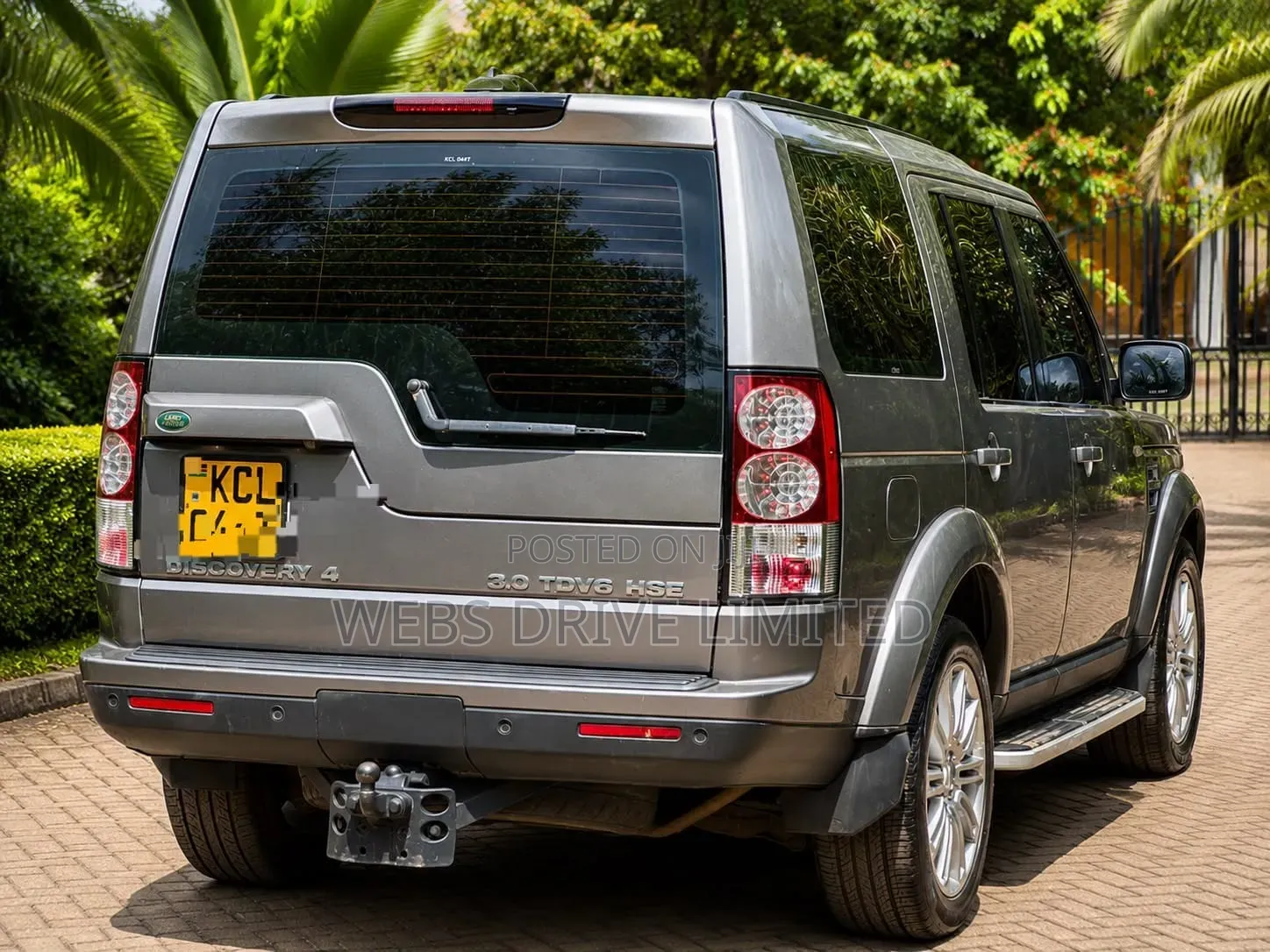 Land Rover Discovery 2010 Gray