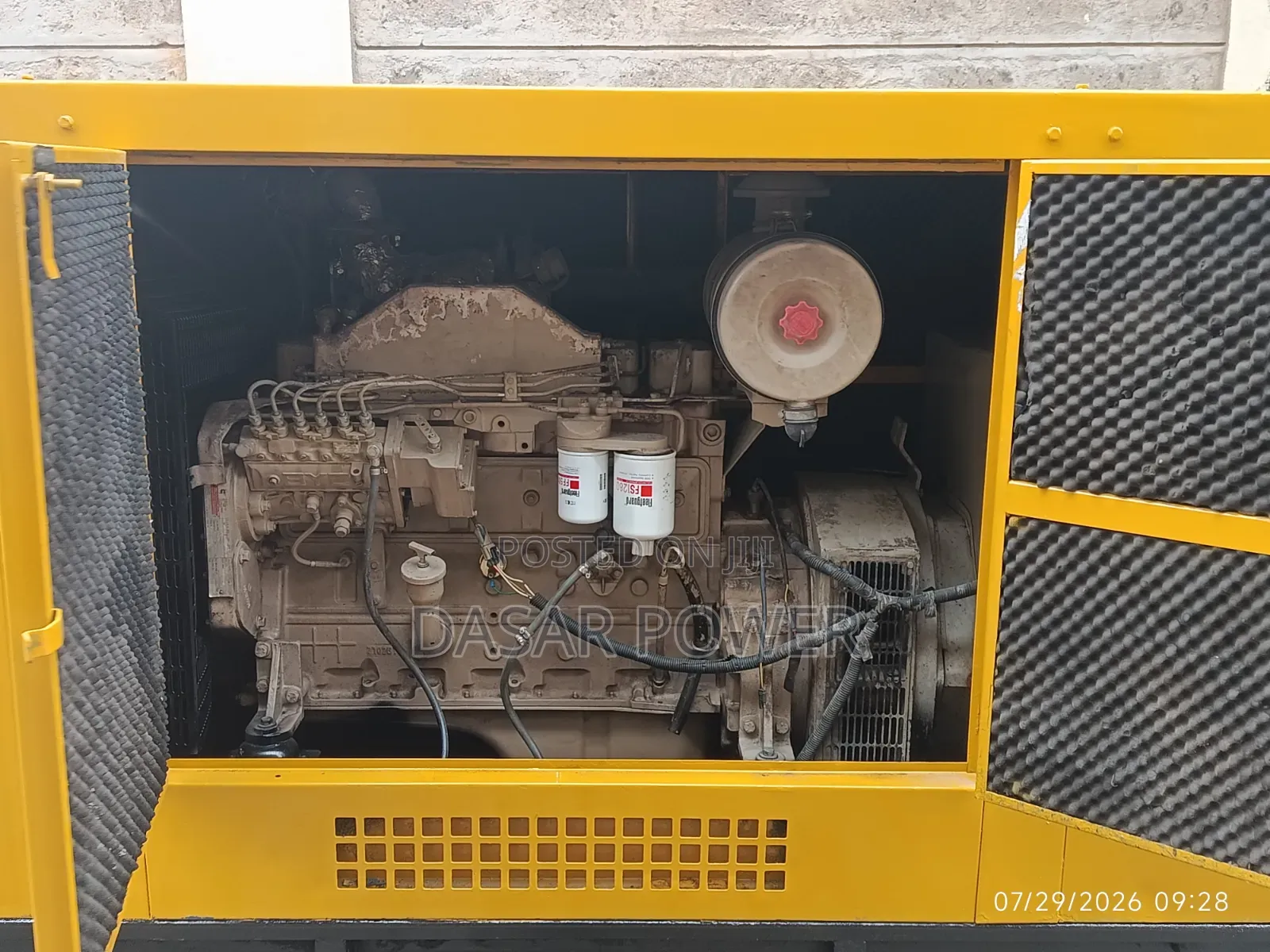 110kva 6bt Cummins Engine Generator.