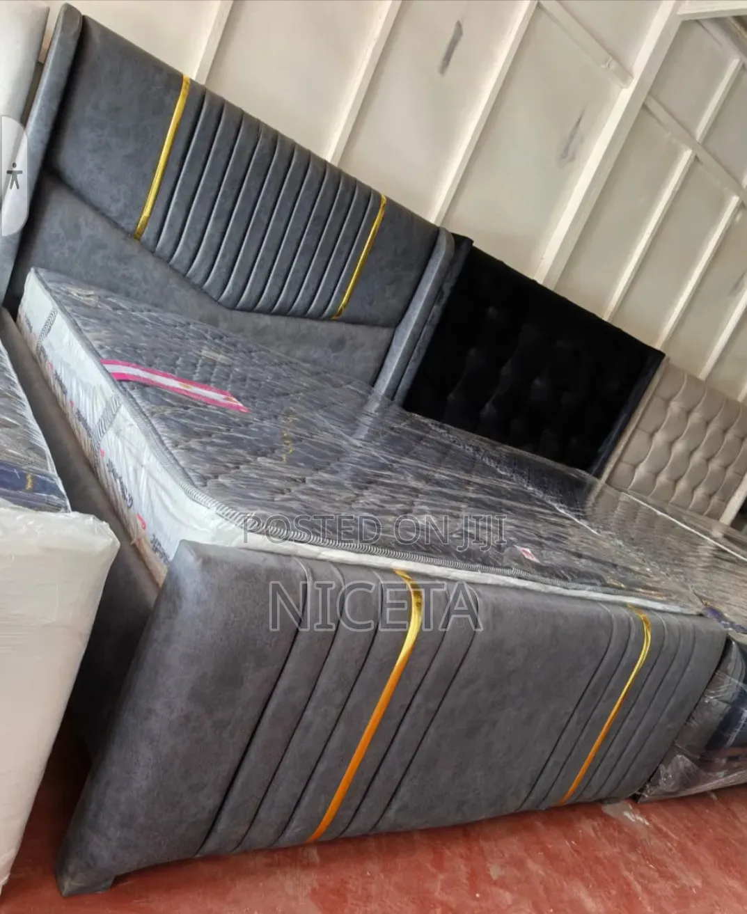 Chesterfield Bed Order Colour of Your Choice