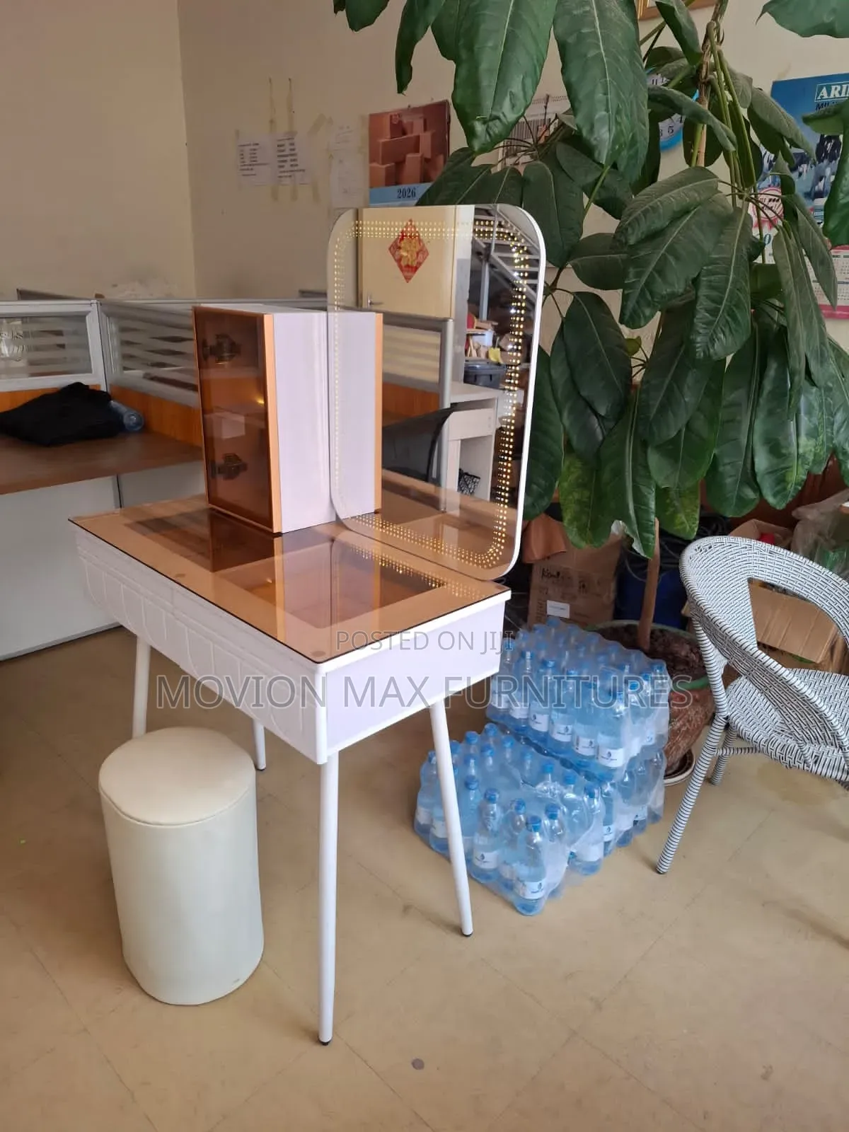 Led Light Dressing Table
