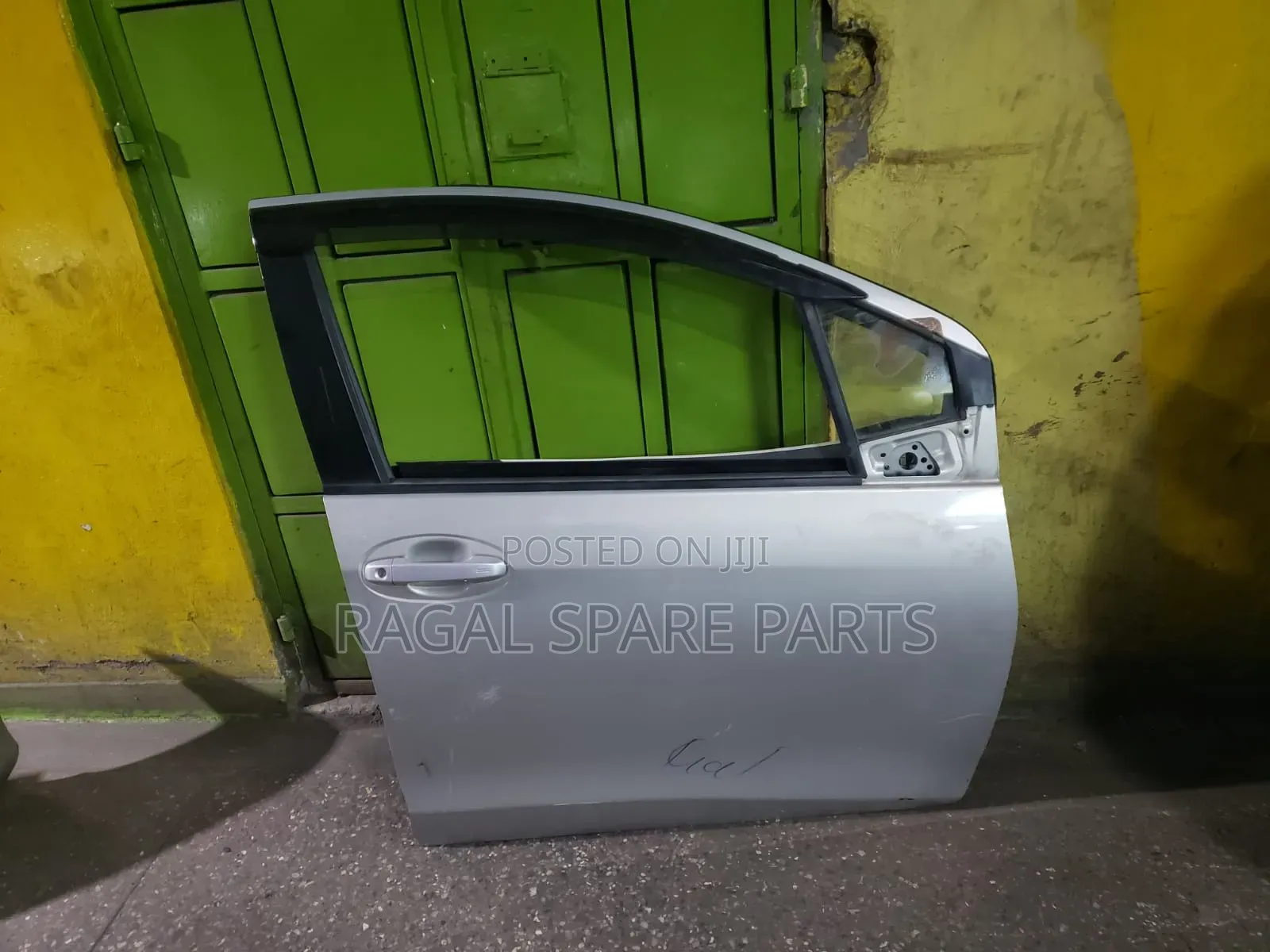 Vitz Jewella Drivers Door