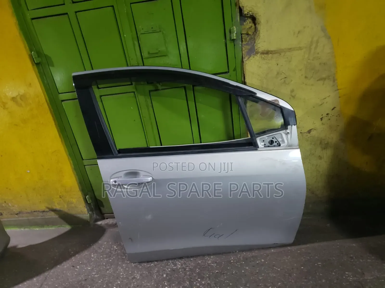 Vitz Jewella Drivers Door