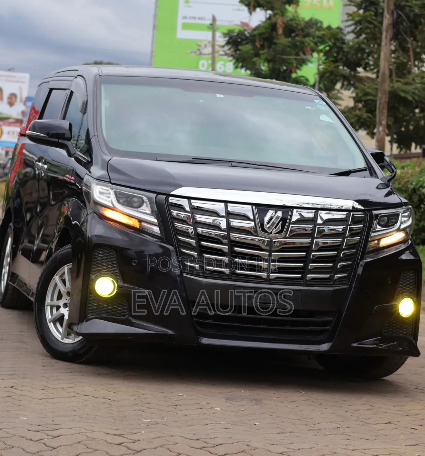 Toyota Alphard 2.5 Petrol AWD 2017 Black
