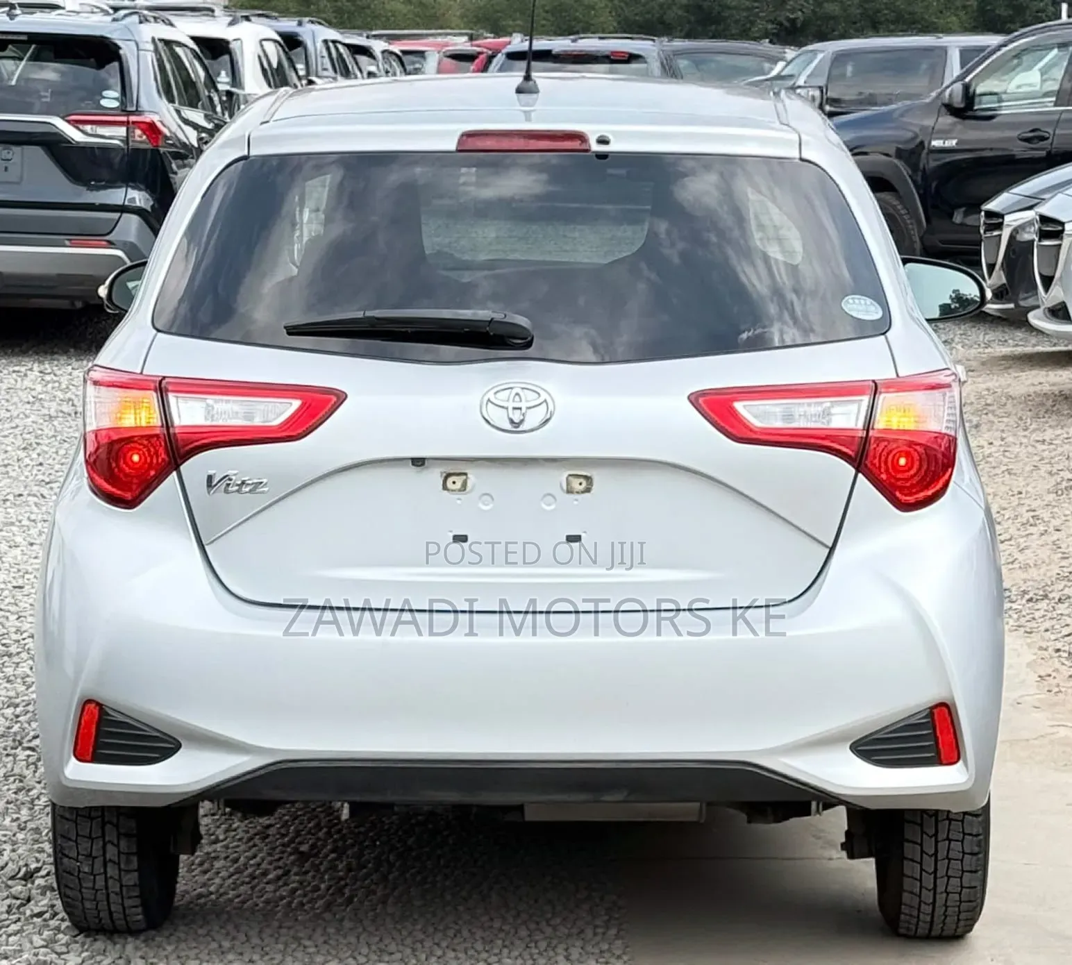 Toyota Vitz 2019 Silver