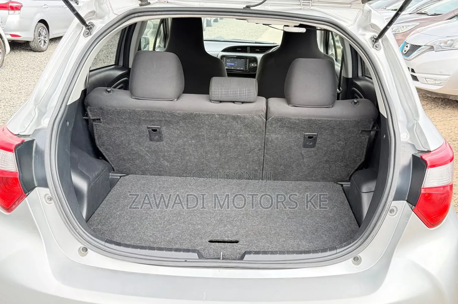 Toyota Vitz 2019 Silver