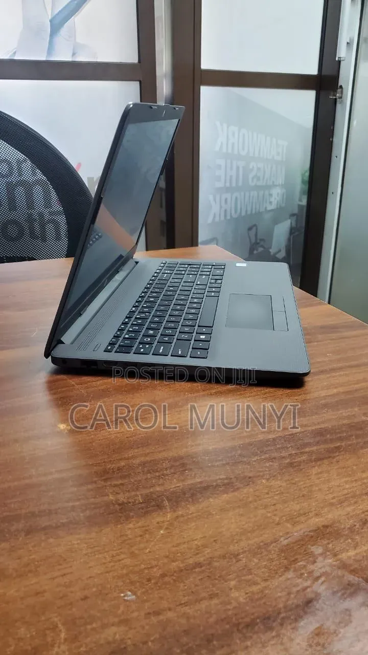 Laptop HP 250 G7 8GB Intel Core i5 SSD 256GB