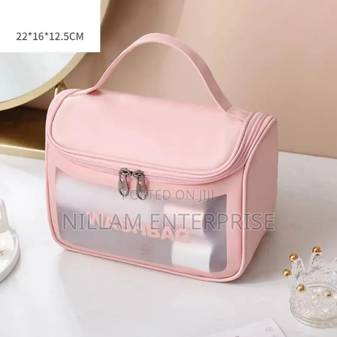 Waterproof Cosmetic/ Toiletry Portable /Wash Bag